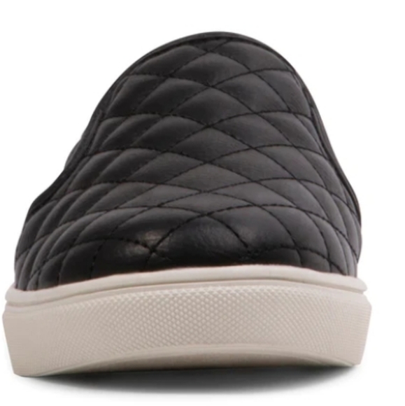 STEVE MADDEN Slip On Sneakers - Picture 6 of 16